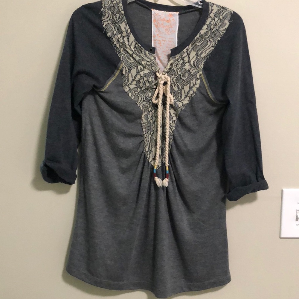 Anthropology Top Scrapbook Originals Gray SZ M